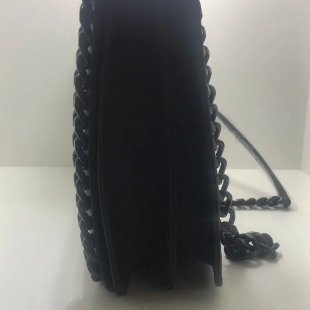 BNWT Aldo Faux Leather Crossbody with metal chain belt Black - Picture 6 of 8